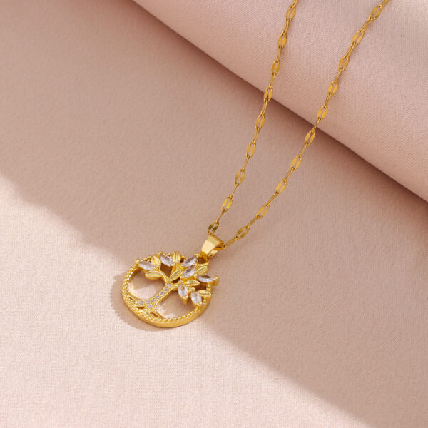 Retro Casual Copper Inlaid Zircon Gold Plated Tree Of Life Pendant - Image 4
